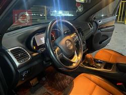 جیپ گراند شیرۆکی